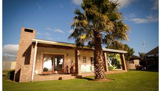 Melkboom Guest Farm | Heidelberg (WC) Self-catering