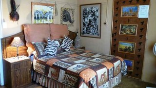 Safari Lodge - Out of Africa Guest Houses | Self-catering Carnarvon