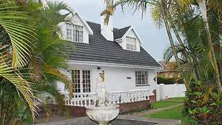 Africa Queen Bed and Breakfast | Self-catering Cowies Hill
