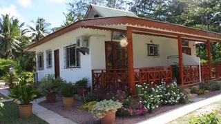 Benjamine | Accommodation La Digue
