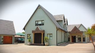 Tudor Manor Guest House | Accommodation Middelburg - Mpumalanga