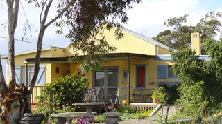 Gumtree Cottage | Napier Self-catering