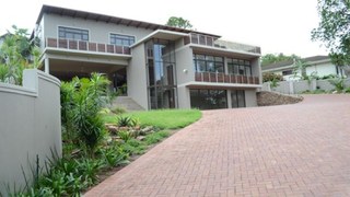 Sithume and The Rest | Accommodation Westville