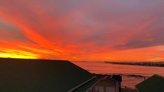 Gordon's Beach Lodge | Gordons Bay Accommodation