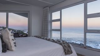 Whalesong Lodge | Accommodation De Kelders