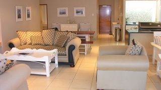 La Mer Edge | Accommodation Lawrence Rocks