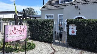 Jembjo’s Knysna Lodge & Backpackers | Accommodation Knysna Central
