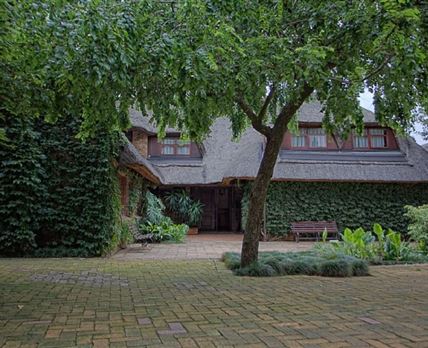Foundry Guest Lodge
