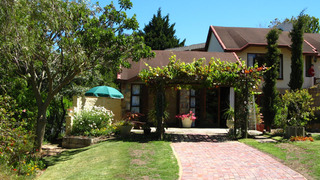 The Stone House Garden Cottage | Accommodation Piesang Valley