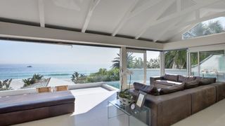 Clifton Beach Bungalow | Clifton Accommodation