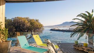 Bikini Beach Suites | Gordons Bay Accommodation