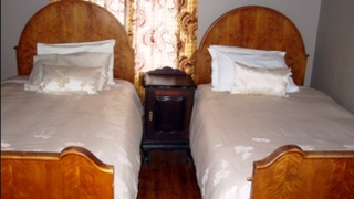 Lacan Penino | Bredasdorp Accommodation