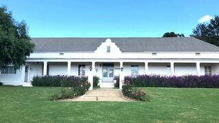 Klein Eikeboom Cottages | Self-catering Hermon