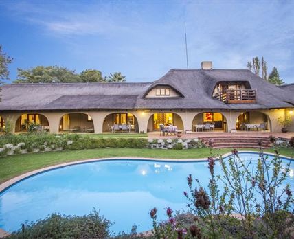 Tladi Lodge