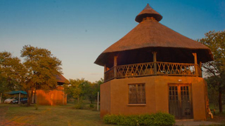 Twin Eagles River Lodge | Hartbeespoort Lodges