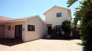 Bluewater Self-catering Flatlet | Accommodation Bluewater Bay