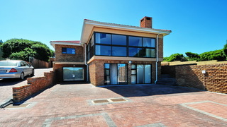 Great White Shark Accommodation | Accommodation Kleinbaai