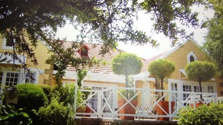 The Flower House | Accommodation Clarens