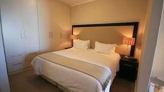 The Crystal Studio Apartments | Accommodation Camps Bay