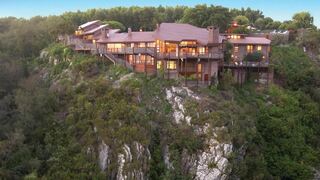 The Fernery Lodge & Chalets | Accommodation Stormsriver Village