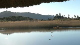Riverside Hide-a-Way | Wilderness Accommodation
