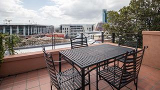 De Waterkant Village One-bedroom | City Bowl Specials