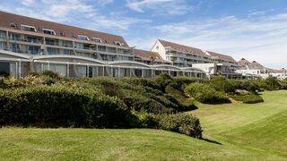 Dolphin Beach Hotel | Self-catering Table View