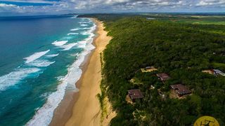 Wakene Dune Chalets | Ponta Malongane Accommodation