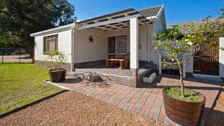 Sun Cottage | Accommodation Somerset West