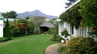 Rosewood Corner B&B | Clarens Accommodation