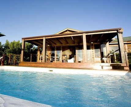 Elephant Hide of Knysna Guest Lodge