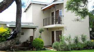 LA Guest House | Accommodation Piet Retief