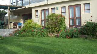 Logans Lodge | Gordons Bay Accommodation