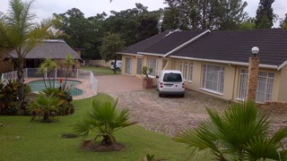 Bruno Comfort Suites | Accommodation Olivedale