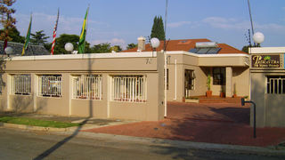 Primavera Lodge | South Kensington Accommodation