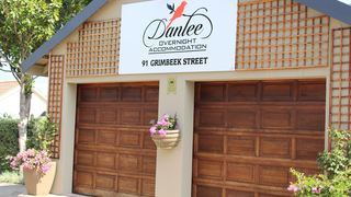 Danlee Overnight Accommodation | Capricorn(suburb) Accommodation