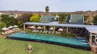 Mooiplaas Guest House | Accommodation Oudtshoorn