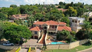 Lily Rose | Moreleta Park Accommodation