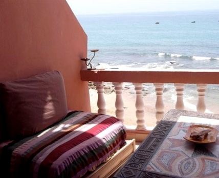 Surf N Stay Hash Bay Beachfront Apartment