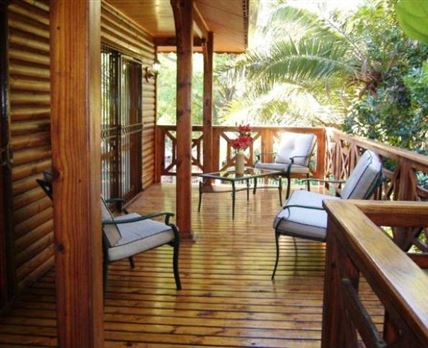 Flamboyant Self-catering