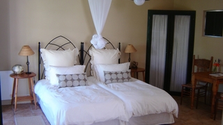 Temenos Retreat | McGregor Accommodation