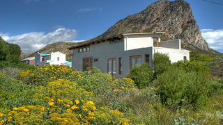 Studio 66 | Rooi Els Self-catering