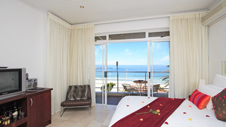 Primi Seacastle | Accommodation Camps Bay