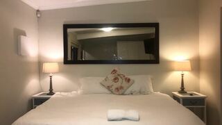 Avo Cottages | Accommodation Rondebosch