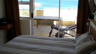 Sundowners | Llandudno Self-catering