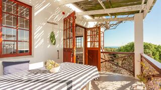 Lighthouse Cottage | Kommetjie Accommodation