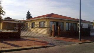 125 Milner Avenue | Sydenham (PE) Accommodation