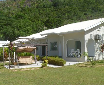Hide Away Holiday Apartments