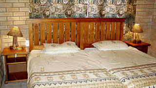 Kwamahla Lodge | Rustenburg Accommodation