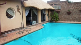 Premier Guest House | Krugersdorp Accommodation